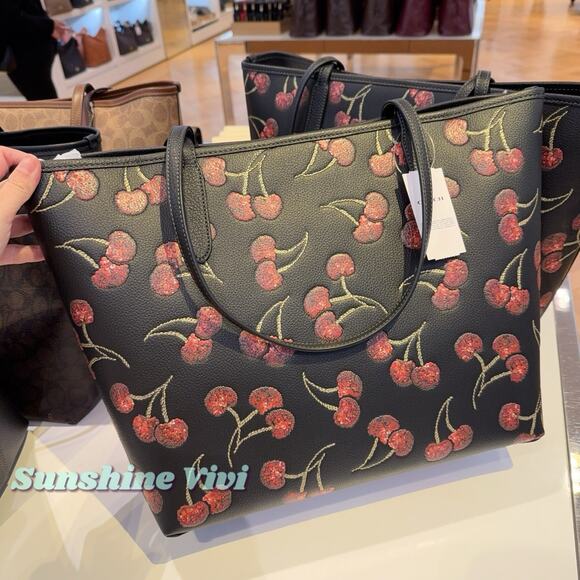 NWT Coach City Tote Bag With Cherry Print CCZ18 Gold/Black Multi - Picture 4 of 7